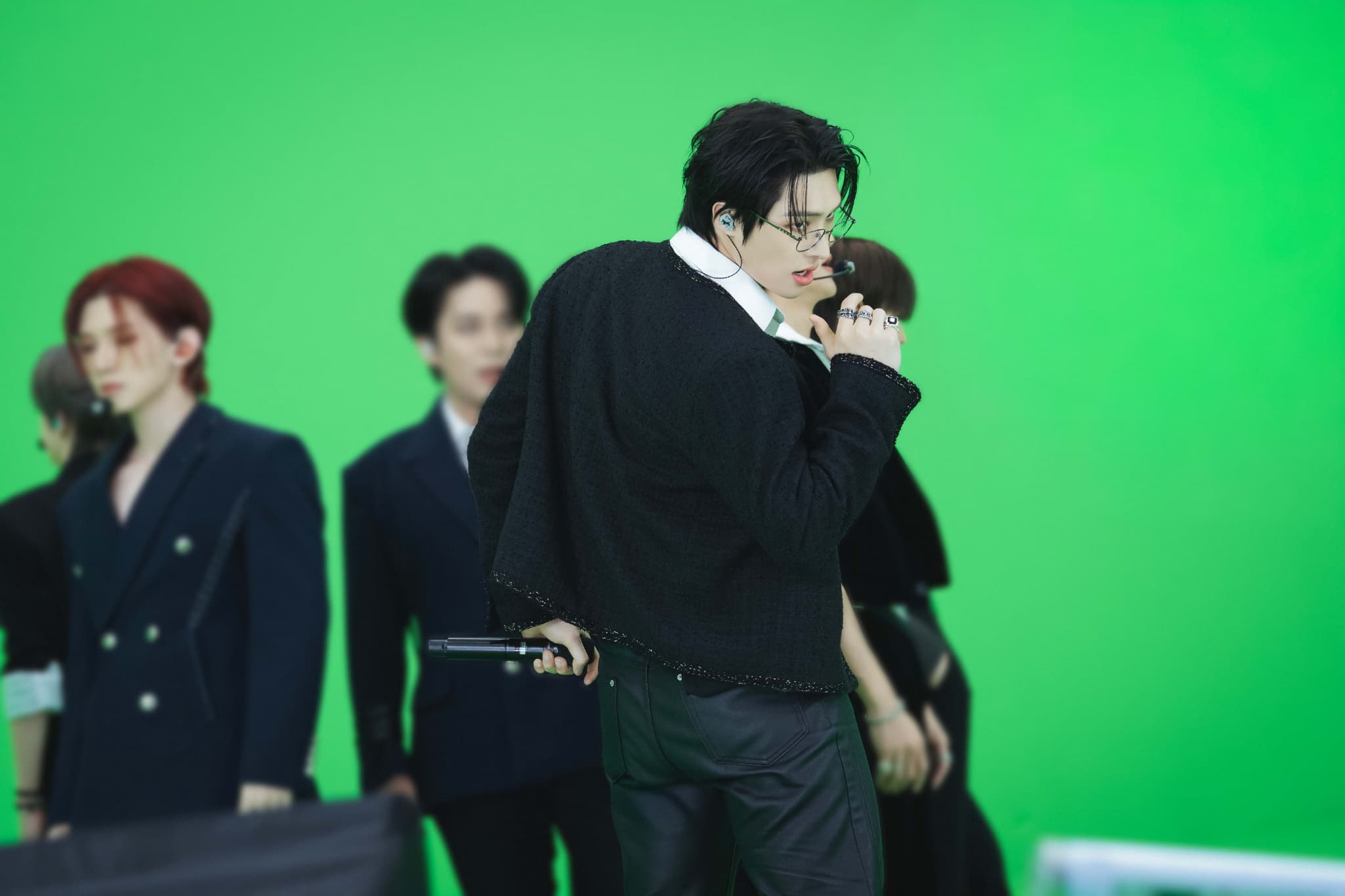 ATEEZ初のVRコンサート『LIGHT THE WAY』公開！12K超至近距離体験